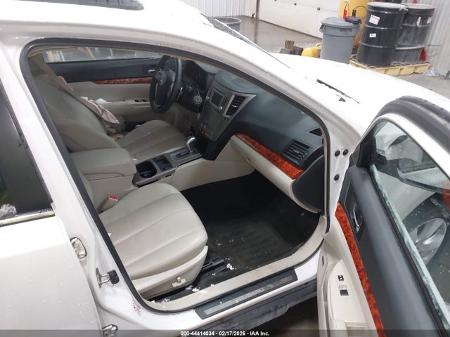44414034 :رقم المزاد ، 4S4BRDKCXC2237838 vin ، 2012 Subaru Outback 3.6r Limited مزاد بيع