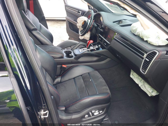 2021 PORSCHE CAYENNE COUPE WP1BG2AY5MDA49860 Photo 4