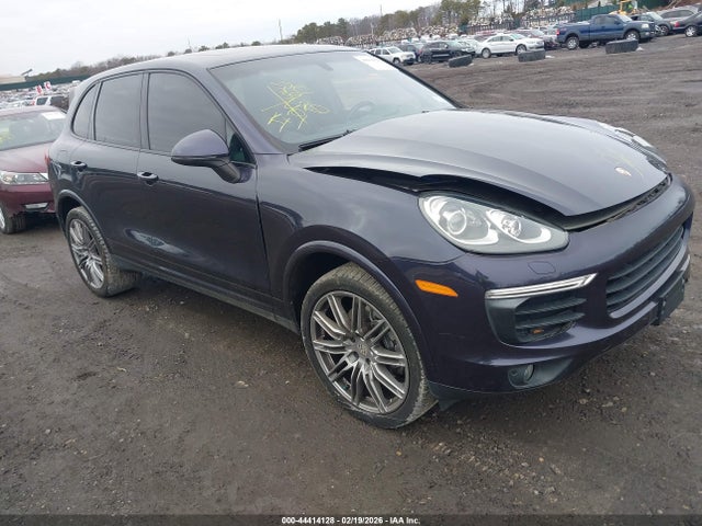 44414128 :رقم المزاد ، WP1AA2A22HKA84513 vin ، 2017 Porsche Cayenne Platinum Edition مزاد بيع