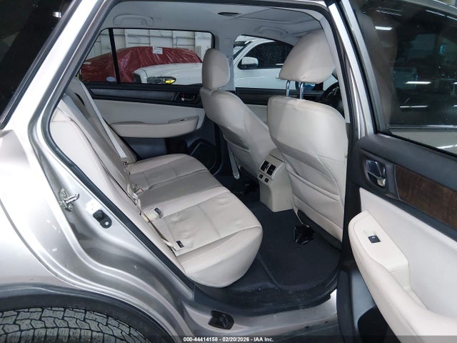 4S4BSANCXH3394981 Subaru Outback 2.5i Limited