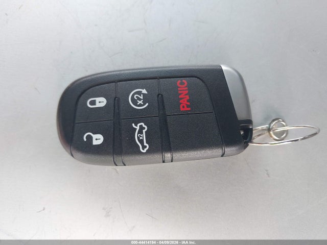 2025 RAM 1500 1C6SRFHP3SN586354 Photo 10