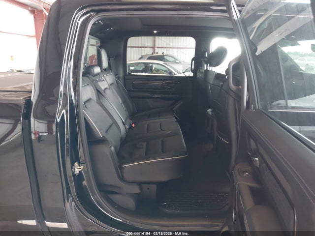 2025 RAM 1500 1C6SRFHP3SN586354 Photo 7