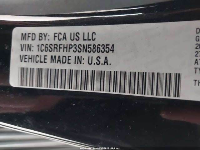 2025 RAM 1500 1C6SRFHP3SN586354 Photo 8