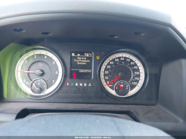 1C6RR6GT3HS540417 RAM 1500 Slt 4x2 6&#039;4 Box