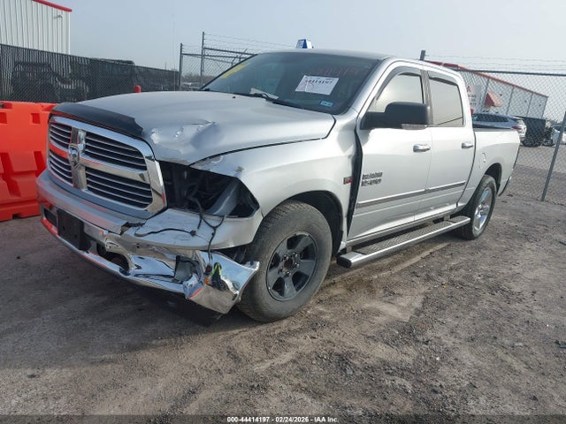 44414197 :رقم المزاد ، 1C6RR6LT8FS650513 vin ، 2015 Ram 1500 Lone Star مزاد بيع