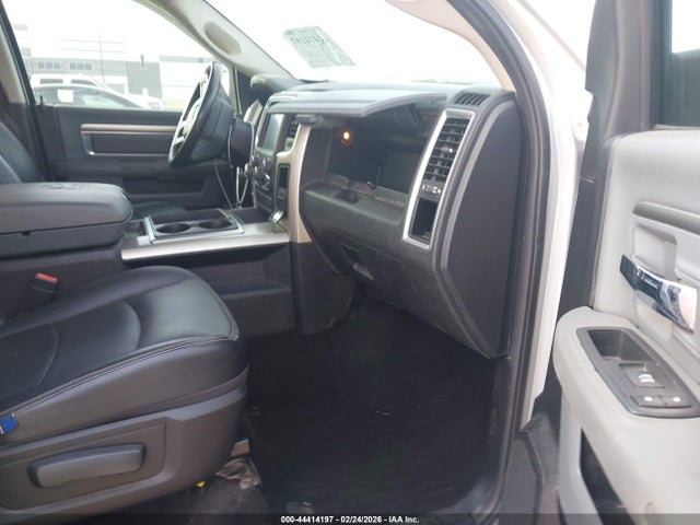 44414197 :رقم المزاد ، 1C6RR6LT8FS650513 vin ، 2015 Ram 1500 Lone Star مزاد بيع
