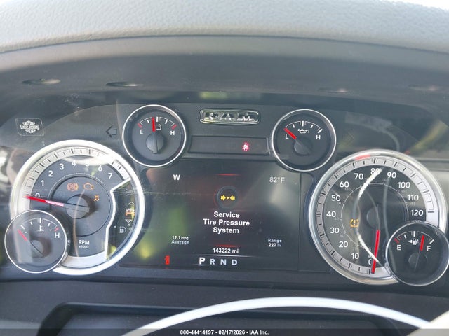 44414197 :رقم المزاد ، 1C6RR6LT8FS650513 vin ، 2015 Ram 1500 Lone Star مزاد بيع