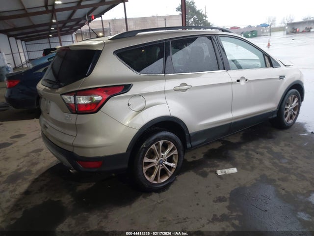 1FMCU0GD8JUD07691 Ford ESCAPE SE