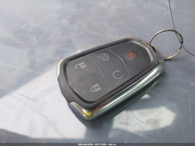 2017 CADILLAC XT5 1GYKNARS5HZ135996 Photo 10