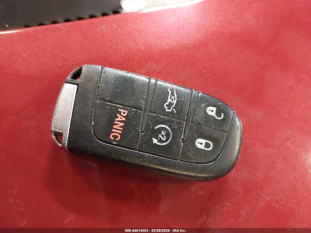 Продаж на аукціоні авто 2015 Chrysler 200 S, vin: 1C3CCCBG0FN505200, номер лоту: 44414303