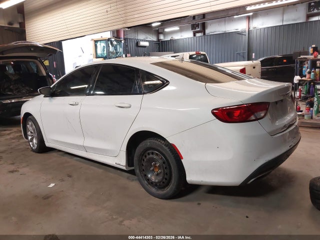 Продаж на аукціоні авто 2015 Chrysler 200 S, vin: 1C3CCCBG0FN505200, номер лоту: 44414303