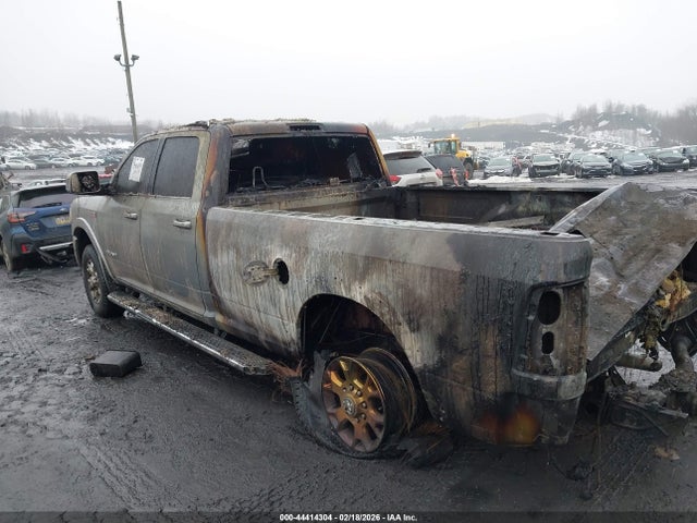 44414304 :رقم المزاد ، 3C63R3JJ0NG294358 vin ، 2022 Ram 3500 Laramie  4x4 8' Box مزاد بيع