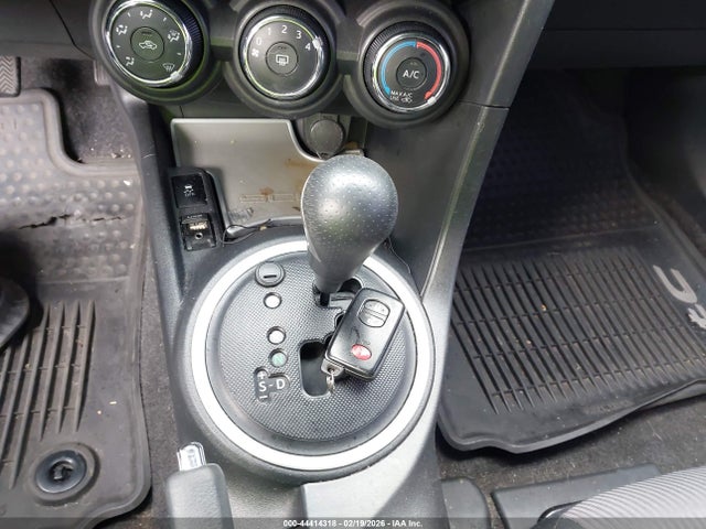 Scion TC 2016 JTKJF5C70GJ019444 Image 11