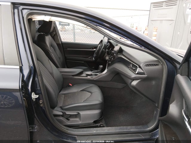 2021 TOYOTA CAMRY 4T1G11AK6MU533899 Photo 4