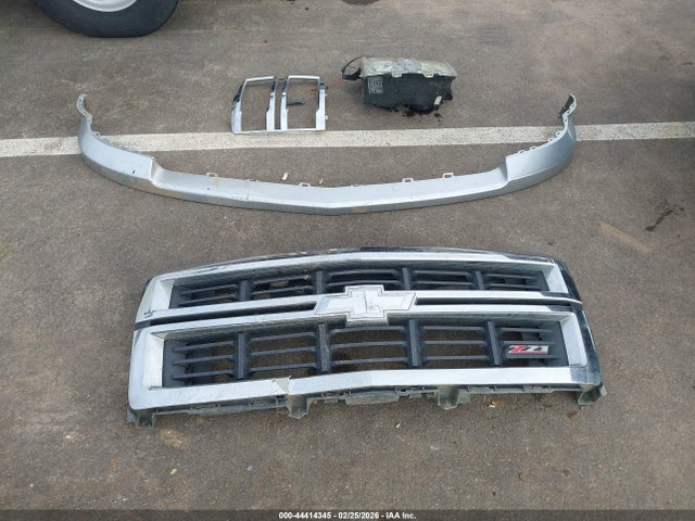 3GCUKREC5EG160896 Chevrolet Silverado 1500 2lt