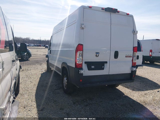 44414350 :رقم المزاد ، 3C6TRVBG2JE110686 vin ، 2018 Ram Promaster 1500 High Roof 136 Wb مزاد بيع