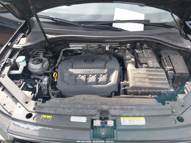 Продажа на аукционе авто 2023 Volkswagen Tiguan 2.0t Se R-line Black, vin: 3VV8B7AX1PM008103, номер лота: 44414368