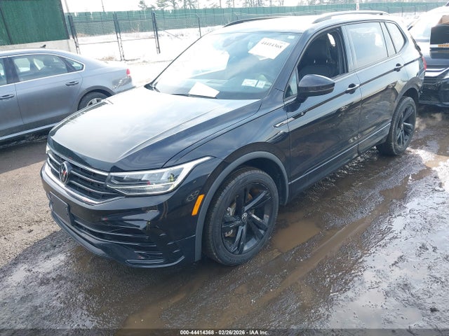 Продажа на аукционе авто 2023 Volkswagen Tiguan 2.0t Se R-line Black, vin: 3VV8B7AX1PM008103, номер лота: 44414368