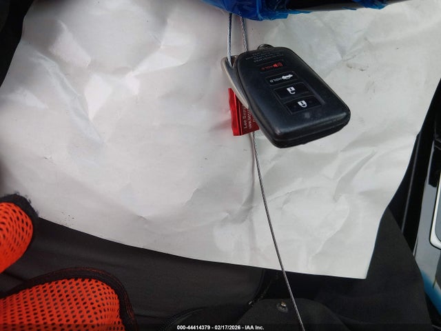 44414379 :رقم المزاد ، 58ABK1GG8GU024761 vin ، 2016 Lexus Es 350 مزاد بيع