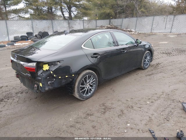 44414379 :رقم المزاد ، 58ABK1GG8GU024761 vin ، 2016 Lexus Es 350 مزاد بيع