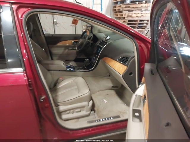 2013 Lincoln Mkx მანქანა იყიდება აუქციონზე, vin: 2LMDJ8JK2DBL47847, აუქციონის ნომერი: 44414399