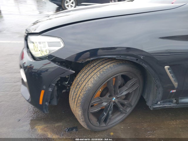 2018 BMW X3 5UXTS3C54J0Y97758 Photo 5