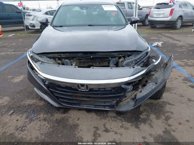 1HGCV1F12JA108797 Honda ACCORD LX