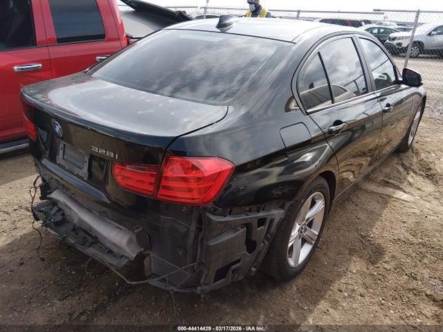 2015 BMW 328I WBA3A5G5XFNS85212 Photo 3