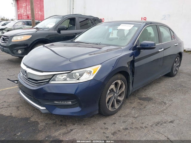 Продажа на аукционе авто 2017 Honda Accord Ex-l, vin: 1HGCR2F85HA124672, номер лота: 44414441