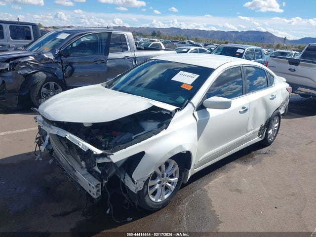 Nissan Altima 2.5 S 2014 1N4AL3AP8EC296826 Image 2