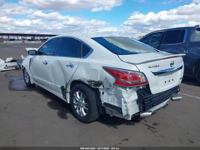 Nissan Altima 2.5 S 2014 1N4AL3AP8EC296826 Image 3
