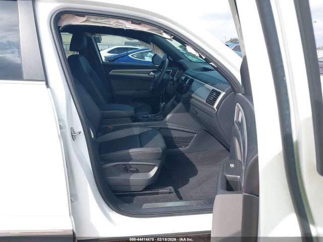 Продаж на аукціоні авто 2023 Volkswagen Atlas Cross Sport 3.6l V6 Sel, vin: 1V2BE2CA8PC200125, номер лоту: 44414470