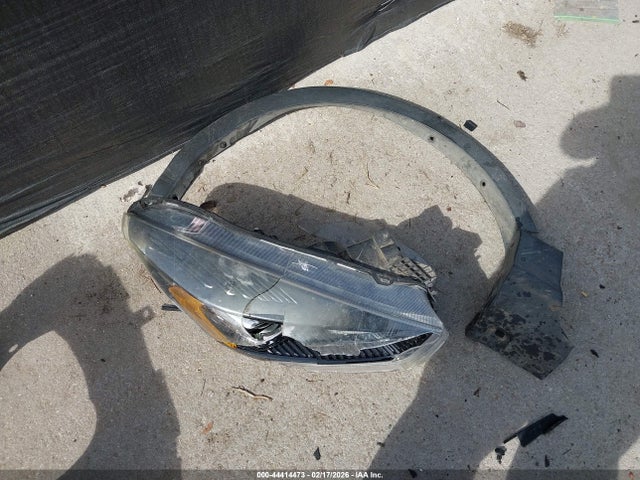 44414473 :رقم المزاد ، 1FMCU0GD6JUD28863 vin ، 2018 Ford Escape Se مزاد بيع