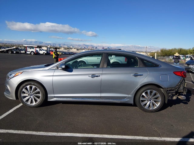 Hyundai Sonata Sport 2015 5NPE34AF1FH080914 Image 15