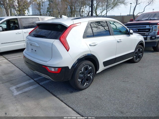 KNDCR3L18S5141266 KIA Niro Ev Wind