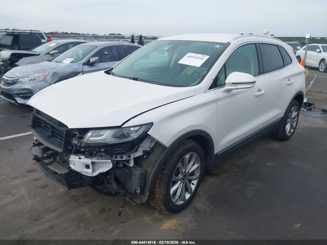 2019 LINCOLN MKC 5LMCJ2C97KUL16953 Photo 1