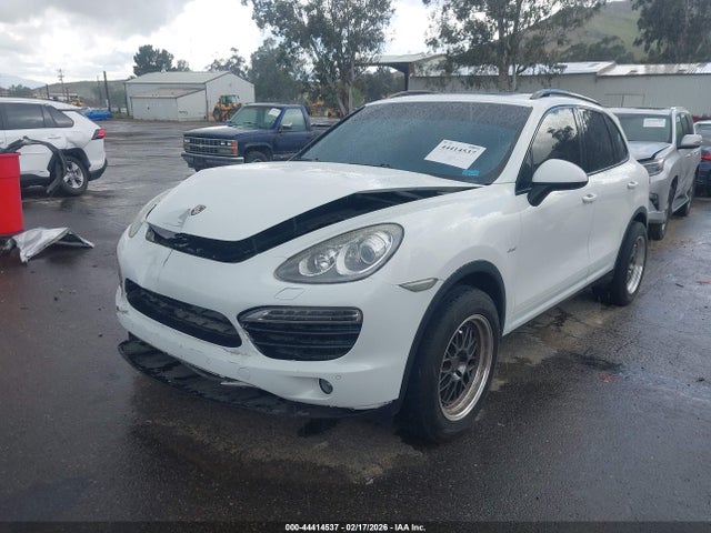 2013 PORSCHE CAYENNE WP1AF2A24DLA23802 Photo 1