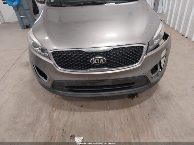 5XYPGDA37HG250352 KIA Sorento 2.4l Lx