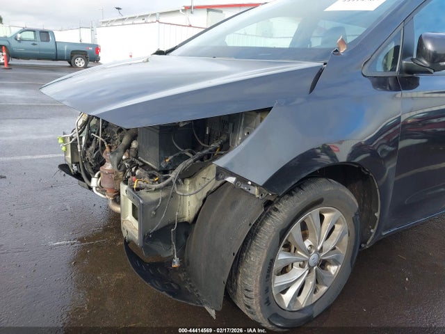 KNDMB5C1XK6548682 KIA SEDONA LX