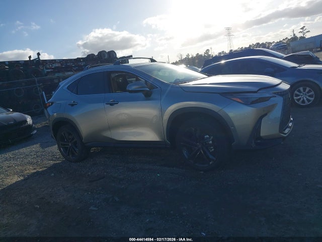 Aukcja sprzedaży 2026 Lexus Nx 450h+ Luxury, vin: JTJHKCFZ4T2079814, numer aukcji: 44414594