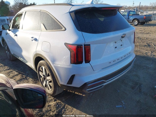 2021 KIA SORENTO 5XYRL4LC6MG020930 Photo 2