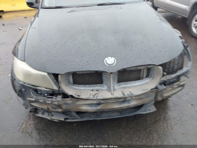 2011 Bmw 328i მანქანა იყიდება აუქციონზე, vin: WBAPH5G58BNN59014, აუქციონის ნომერი: 44414643
