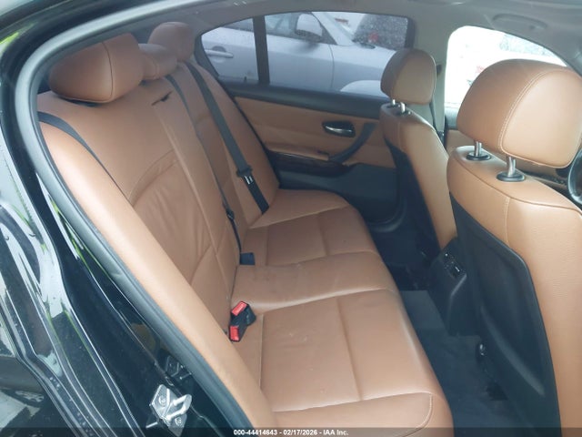 2011 Bmw 328i მანქანა იყიდება აუქციონზე, vin: WBAPH5G58BNN59014, აუქციონის ნომერი: 44414643
