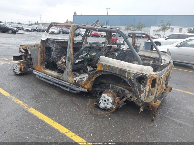 1C4HJWDG1EL297523 Jeep Wrangler Unlimited Sport