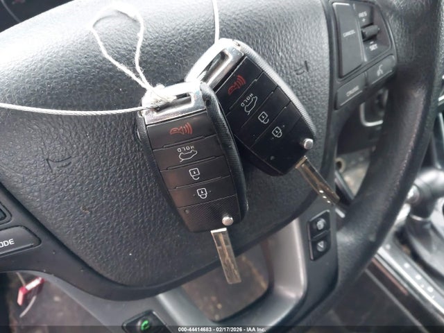5XYKT4A65EG426178 KIA SORENTO LX