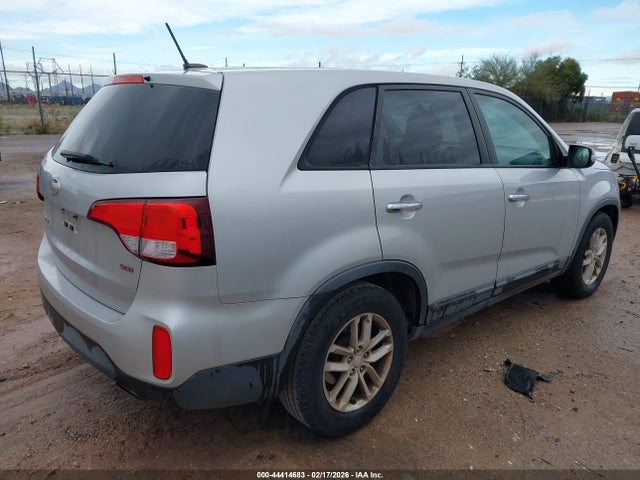 5XYKT4A65EG426178 KIA SORENTO LX