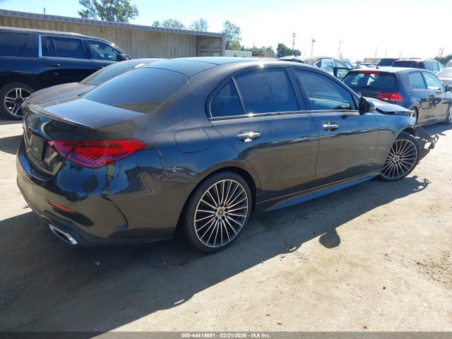 W1KAF4GB8PR089636 Mercedes-Benz C 300 Sedan