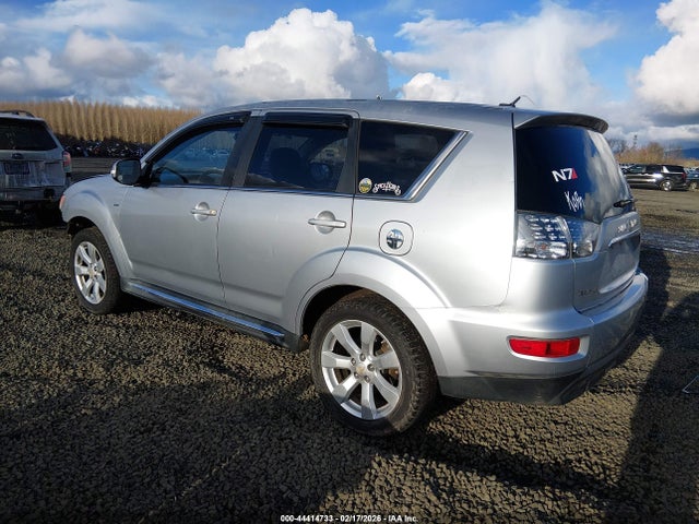 2011 MITSUBISHI OUTLANDER JA4JT5AX7BU016965 Photo 2