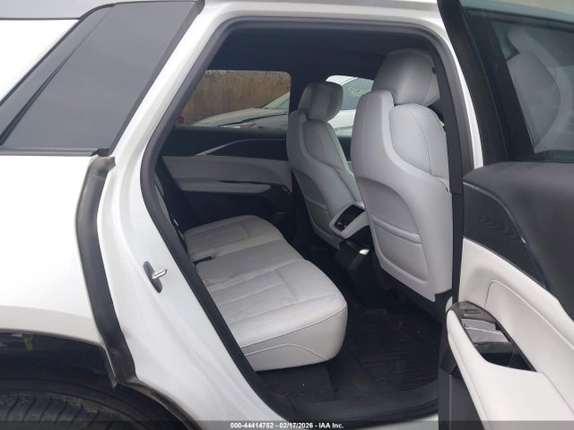 2024 CADILLAC LYRIQ 1GYKPTRL0RZ100248 Photo 7