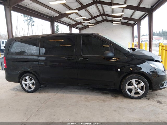 Mercedes-Benz Metris 2018 WD4PG2EE8J3498710 Image 13